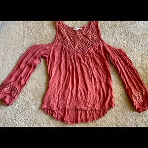 Women’s long sleeve blouse